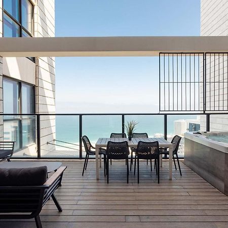 Апартаменти Yalarent Sea-Breeze Penthouse With Jacuzzi Бат-Ям Екстер'єр фото
